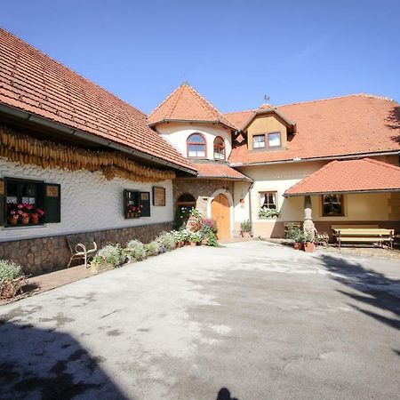Moj Dom-Toplak Hotel Jursinci Zewnętrze zdjęcie