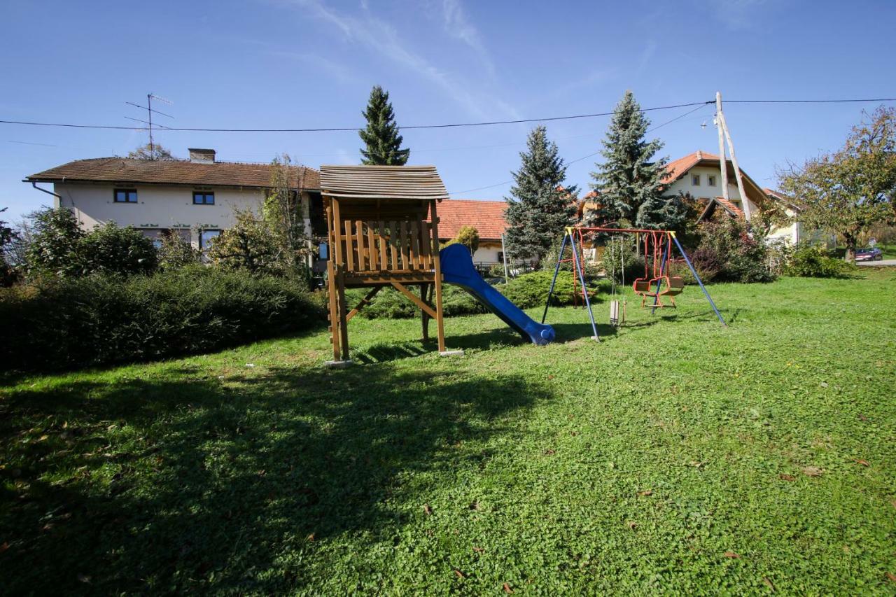 Moj Dom-Toplak Hotel Jursinci Zewnętrze zdjęcie